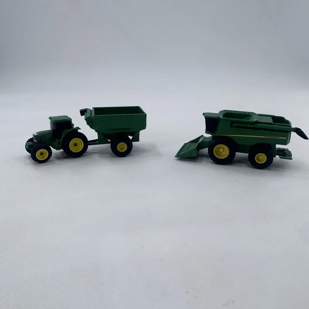 Ertl John Deere Combine w Tractor & Trailer Lot 1:64 Fast Shipping